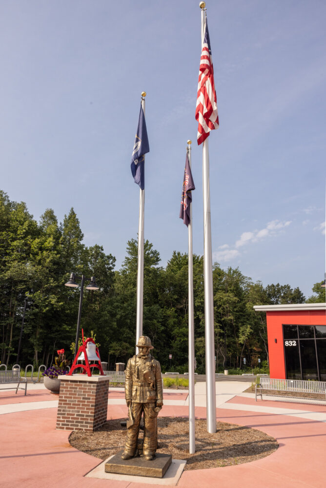 PawPaw-Fire-Department-statue