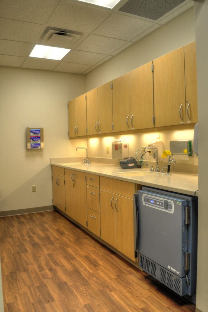 Bronson-Fast-Care-technology-room